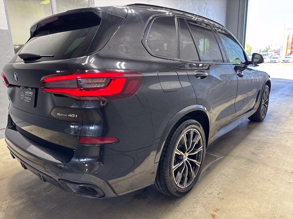 Used 2021 BMW X5 xDrive40i w/ M Sport Package AWD/4WD image 7
