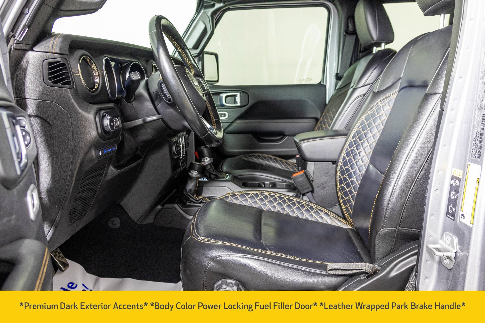 Used 2021 Jeep Wrangler Unlimited Sahara AWD/4WD image 26