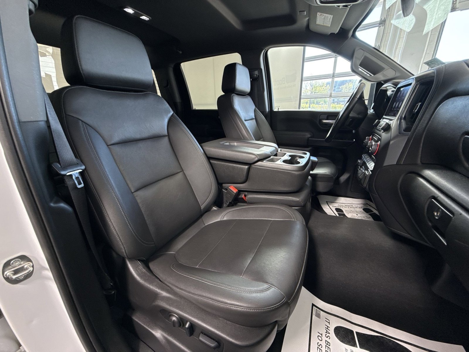 Used 2023 Chevrolet Silverado 2500 LTZ w/ Gooseneck/5TH Wheel Package image 27