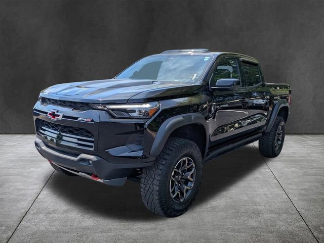 Used 2024 Chevrolet Colorado ZR2 w/ ZR2 Convenience Package III AWD/4WD image 8