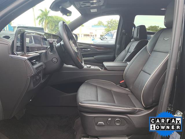 Certified 2023 Cadillac Escalade Premium Luxury w/ Performance Package AWD/4WD image 41