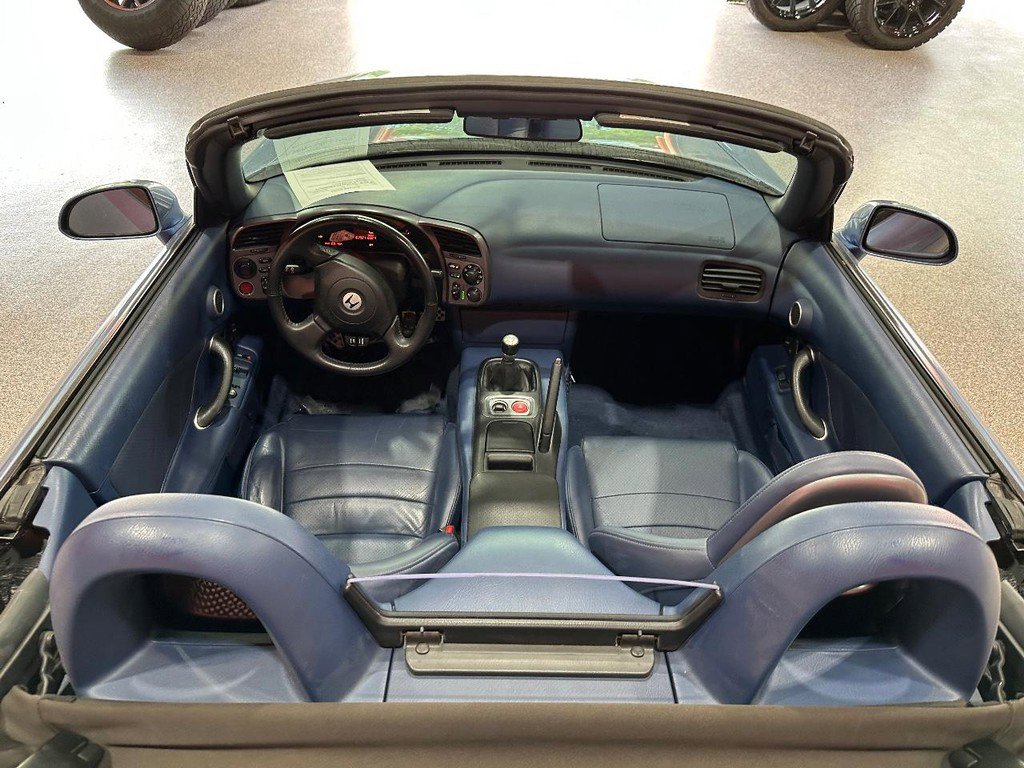 Used 2002 Honda S2000 image 26