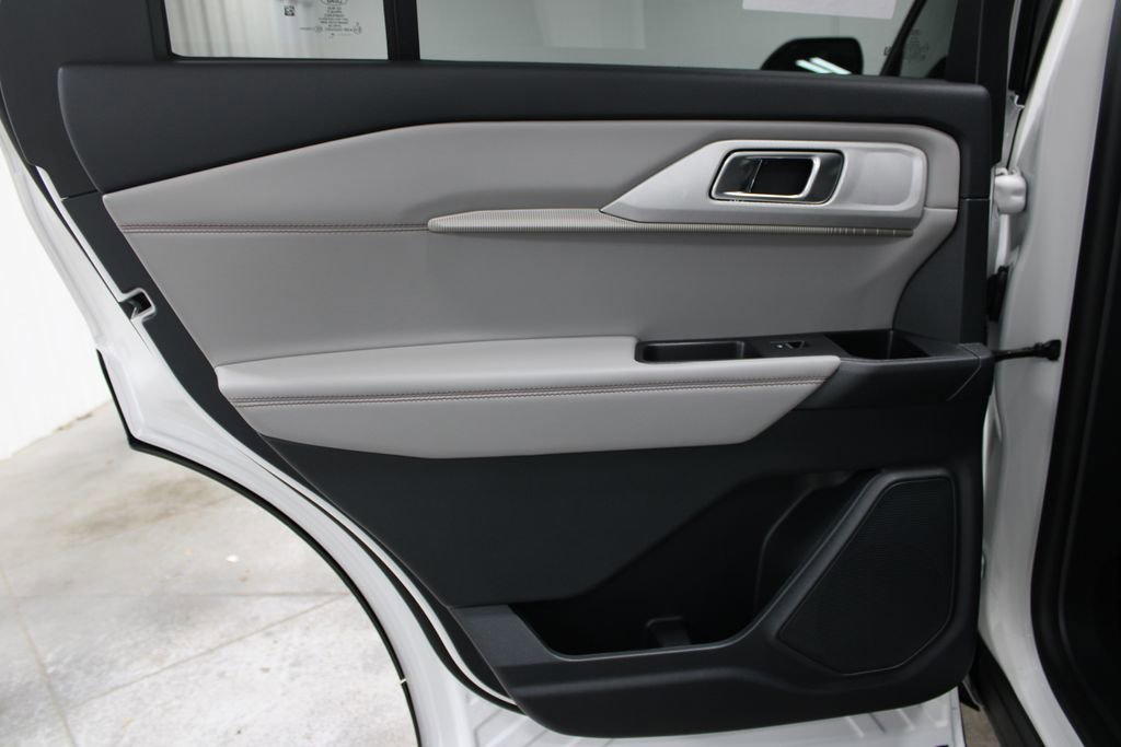 New 2026 Ford Explorer Active image 20