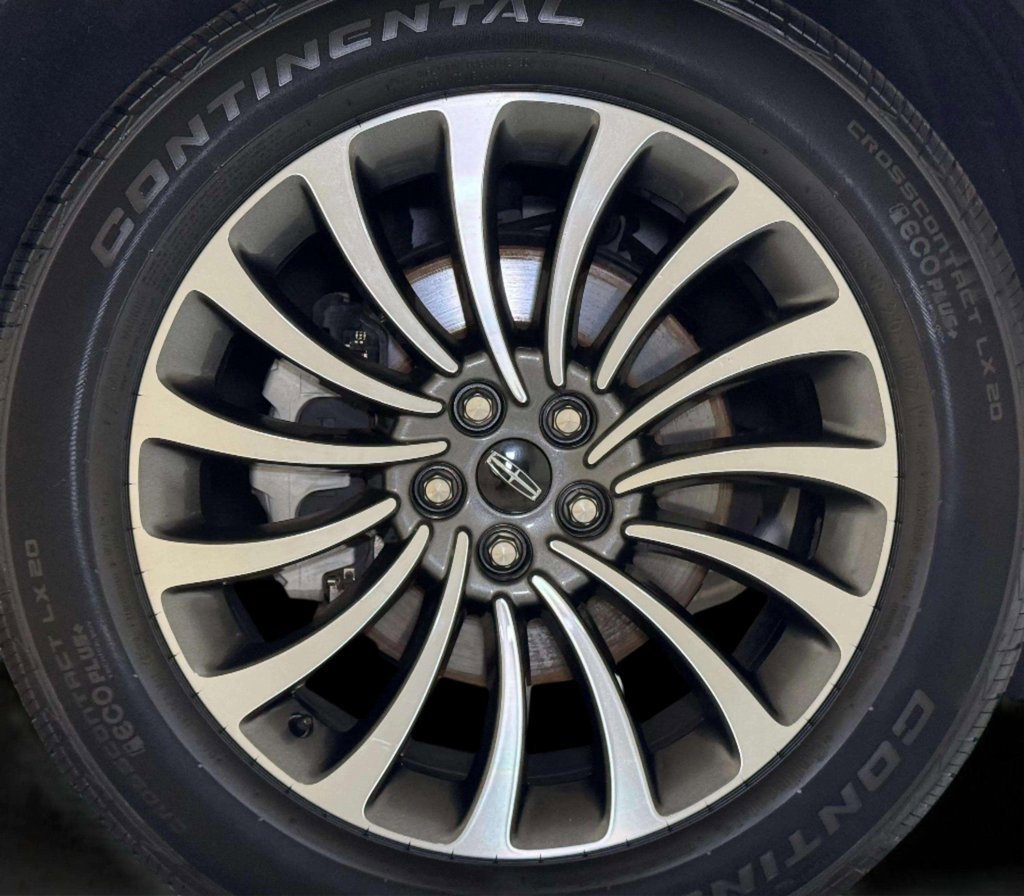 Certified 2022 Lincoln Aviator AWD w/ Premium Package image 33