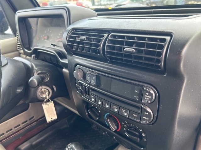 Used 2004 Jeep Wrangler X w/ Convenience Group image 17