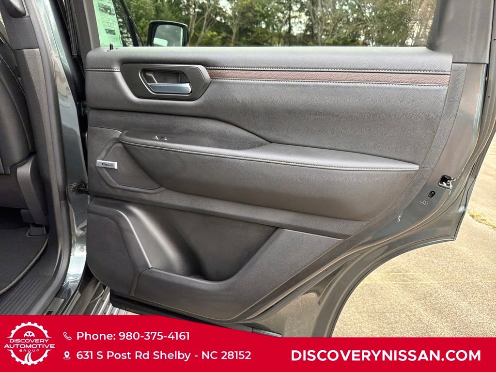 New 2026 Nissan Armada SL w/ Captain's Chari Seat Package image 38
