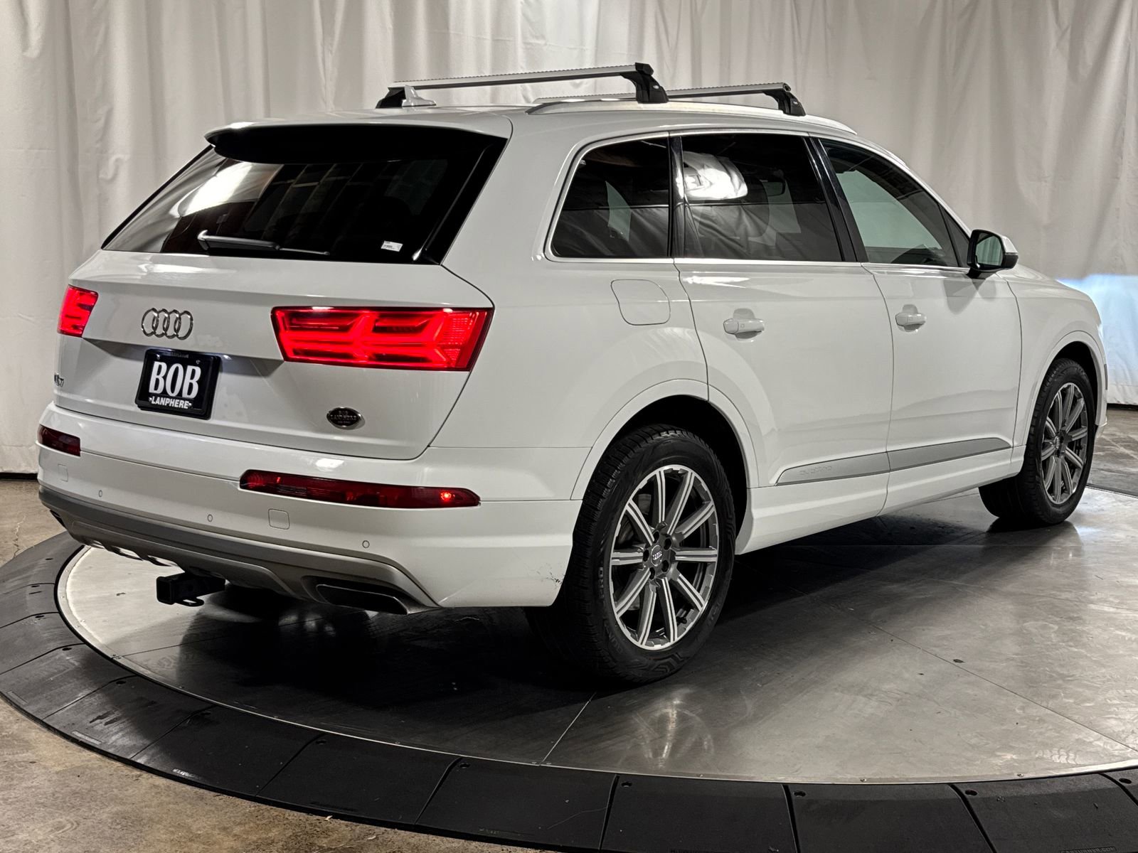 Used 2019 Audi Q7 3.0T Premium Plus w/ Premium Plus Package AWD/4WD image 12