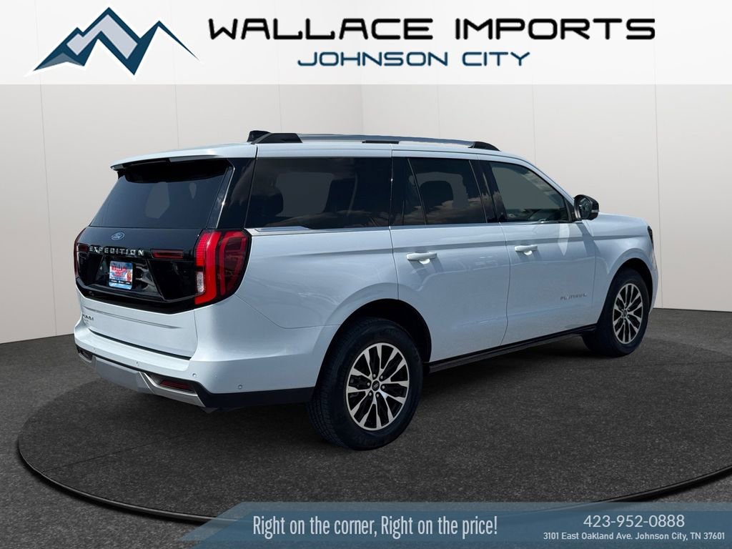 Used 2025 Ford Expedition Platinum AWD/4WD image 5