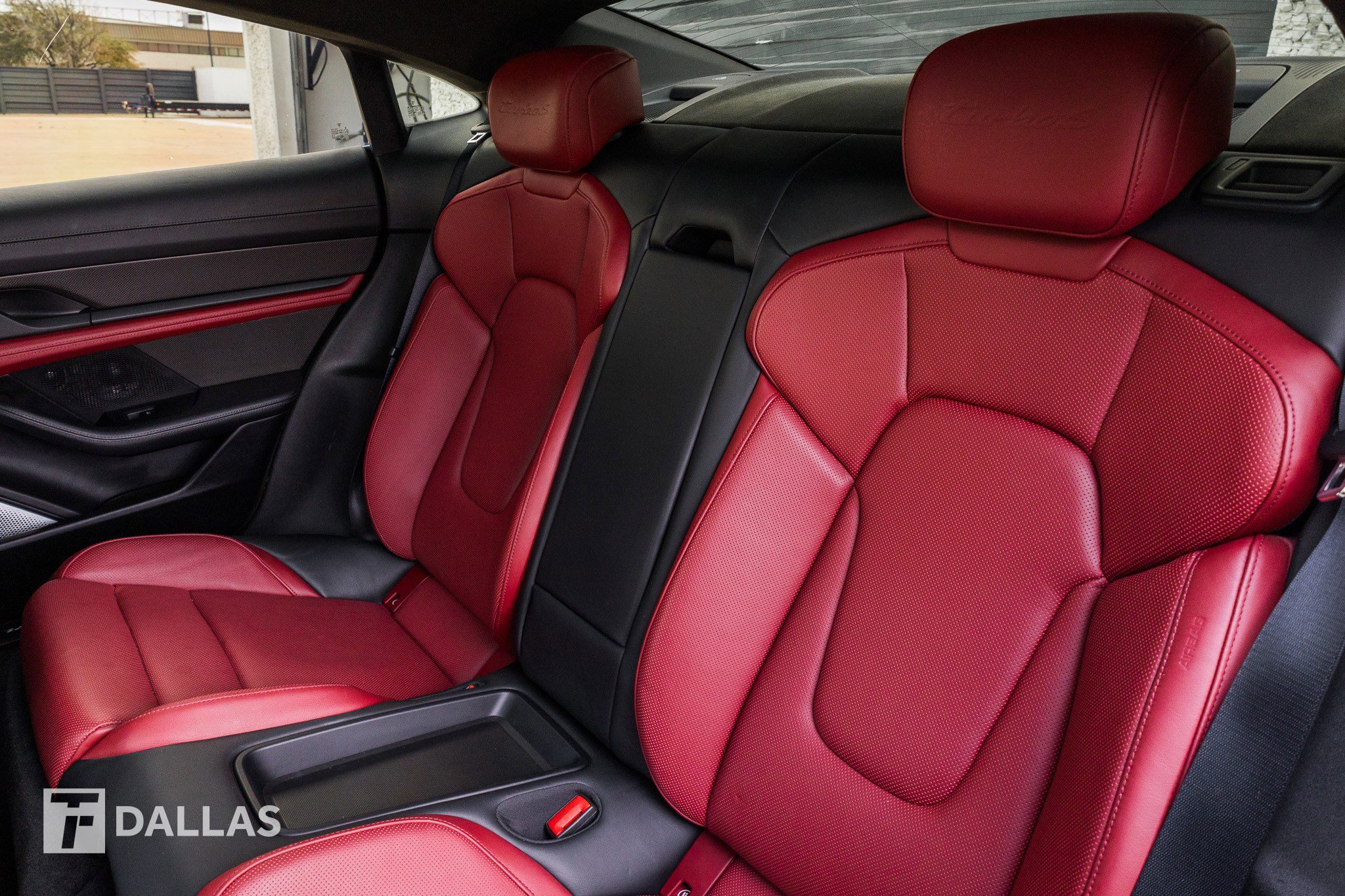 Used 2020 Porsche Taycan Turbo S w/ Storage Package image 33