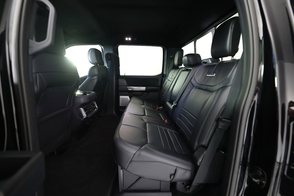 Used 2025 Ford F250 Platinum w/ FX4 Off-Road Package image 13