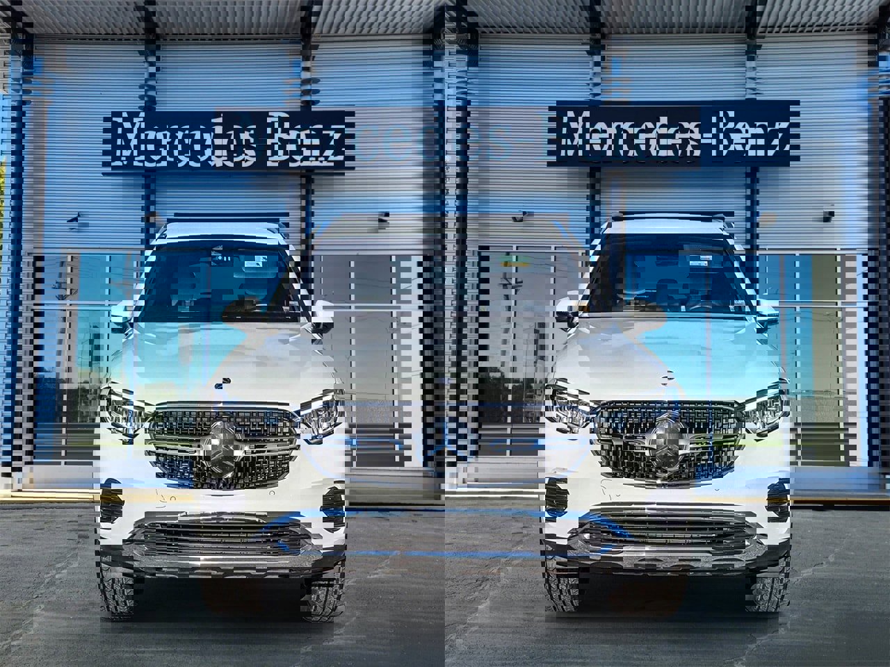 Used 2023 Mercedes-Benz GLC 300 4MATIC video 2