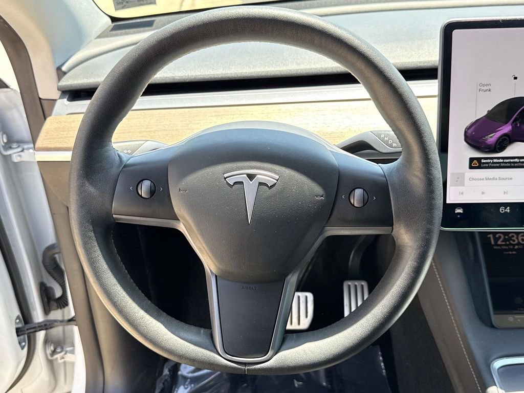 Used 2022 Tesla Model Y Performance AWD/4WD image 30