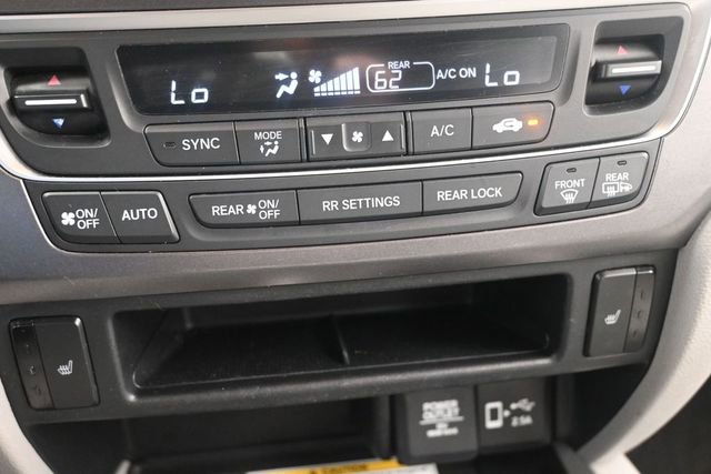 Used 2021 Honda Pilot Special Edition image 11