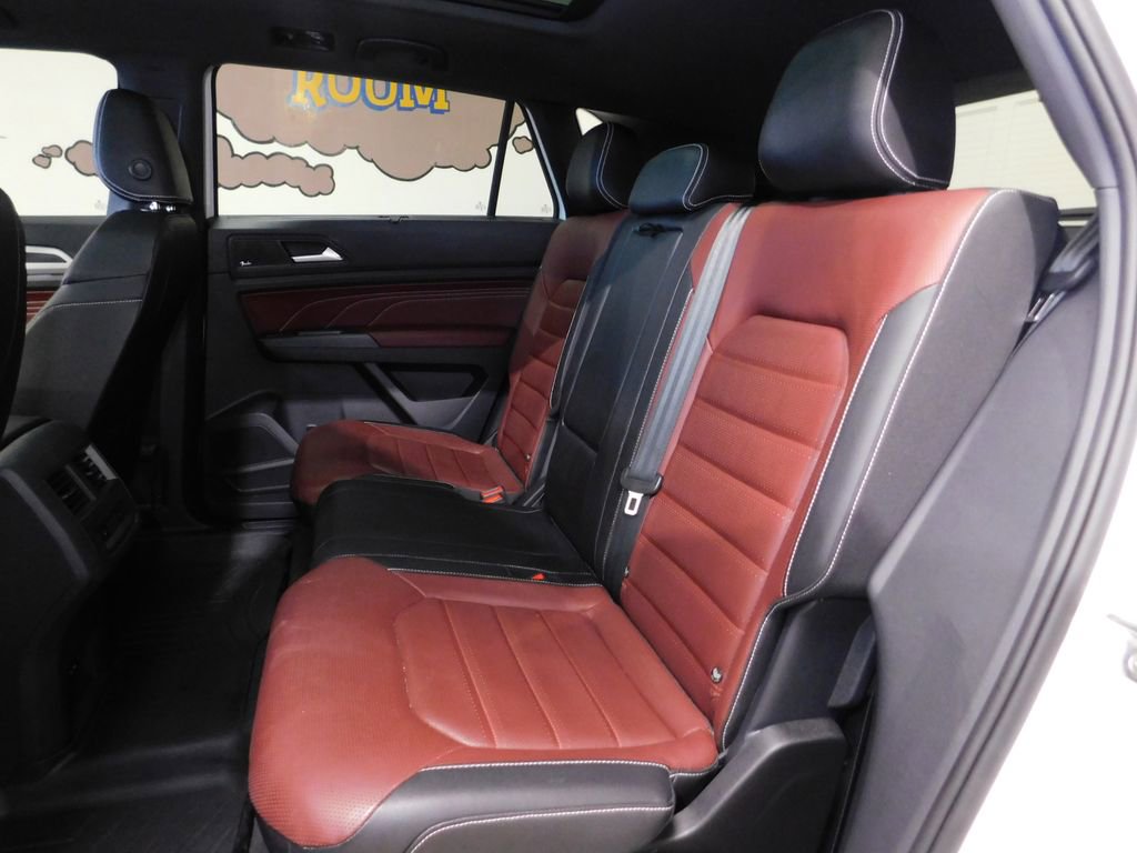 Used 2023 Volkswagen Atlas Cross Sport SEL Premium R-Line image 85