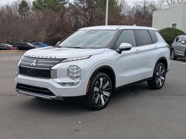 New 2026 Mitsubishi Outlander SE image 7