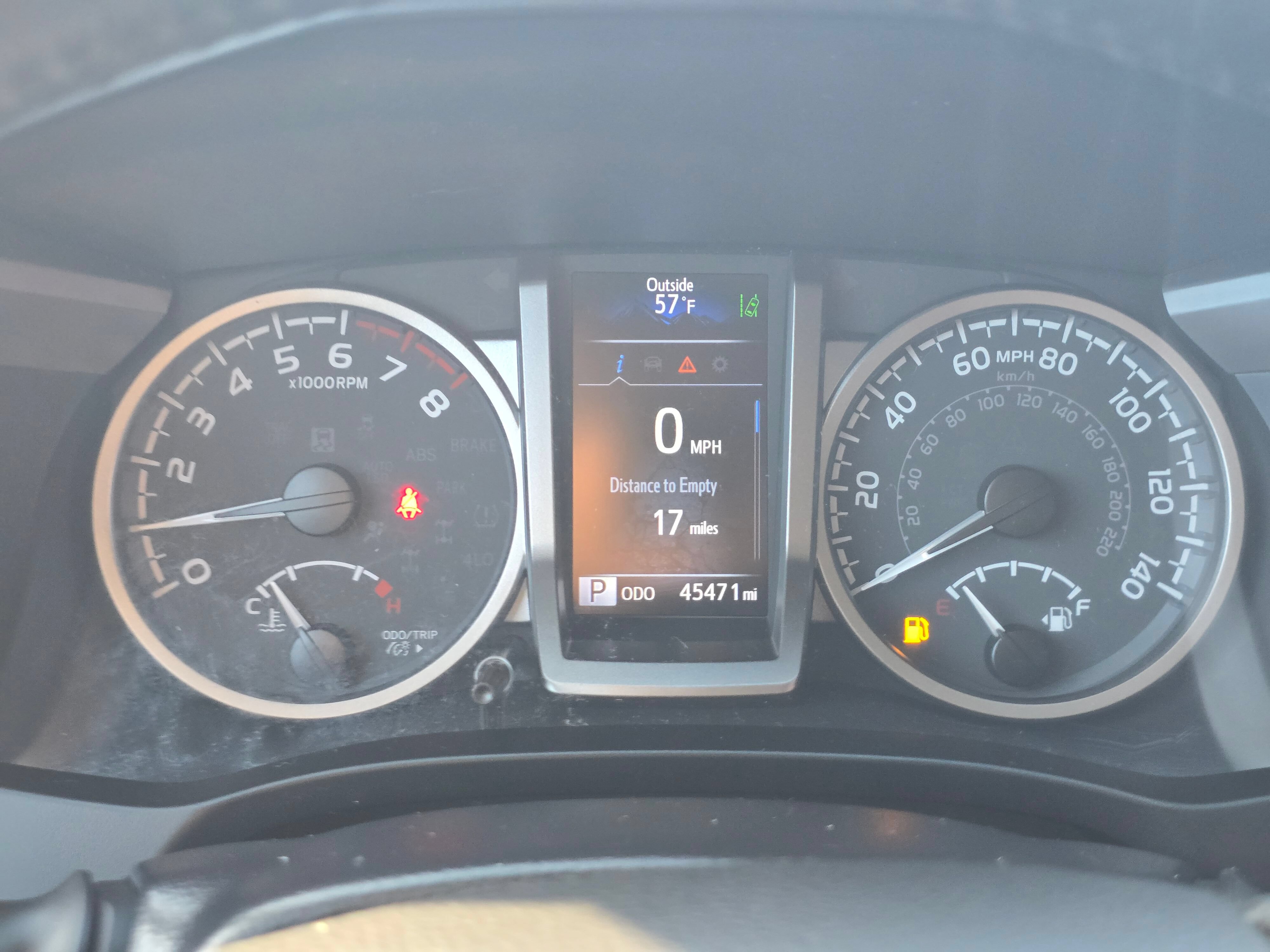 Used 2022 Toyota Tacoma SR5 w/ Black Out Package (TMS) AWD/4WD image 24