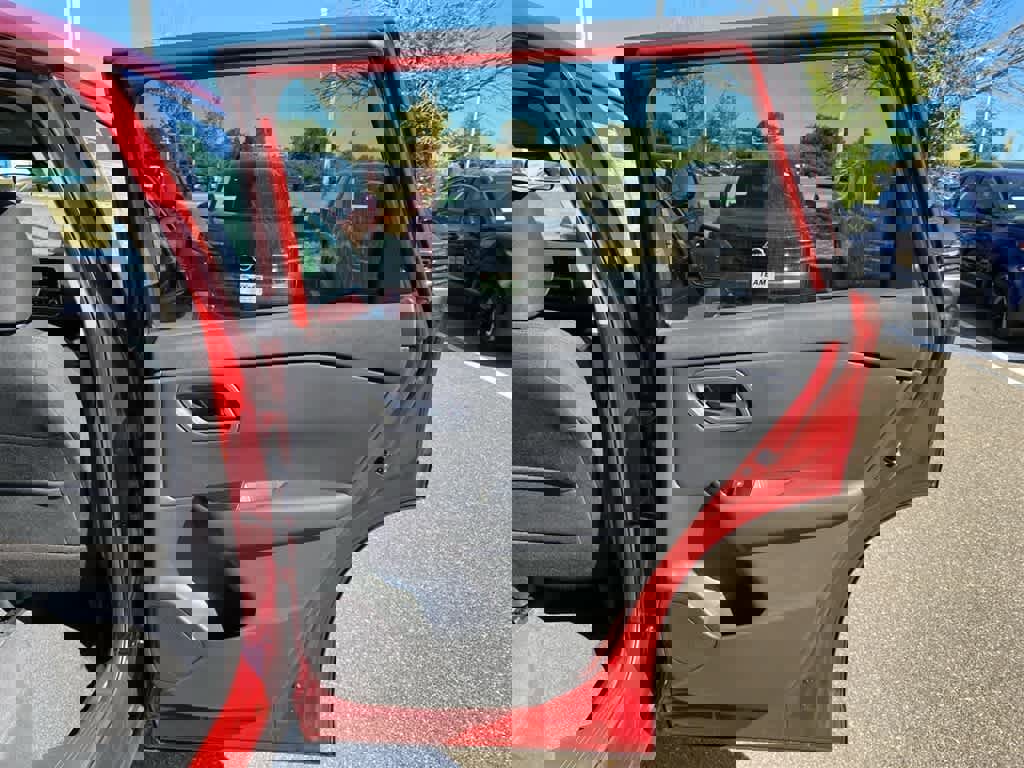 New 2026 Nissan Rogue S image 23