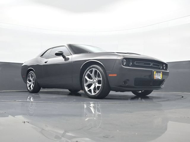 Used 2015 Dodge Challenger SXT Plus w/ Technology Group RWD image 23