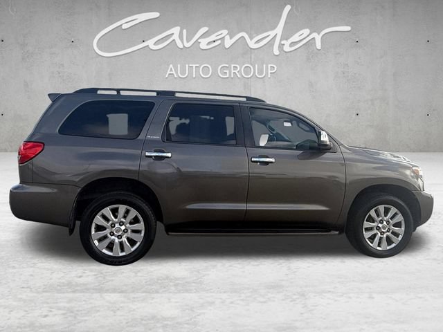 Used 2014 Toyota Sequoia Platinum RWD image 17