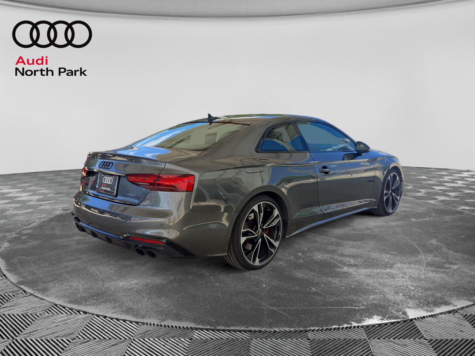Used 2023 Audi S5 Premium Plus w/ Premium Plus AWD/4WD image 5