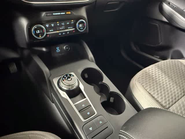 Used 2021 Ford Escape SE w/ SE Sport Appearance Package FWD image 26