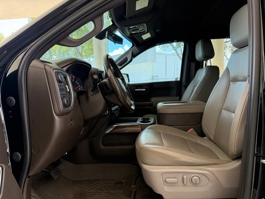 Used 2021 Chevrolet Silverado 1500 LT Trail Boss w/ Convenience Package II AWD/4WD image 6