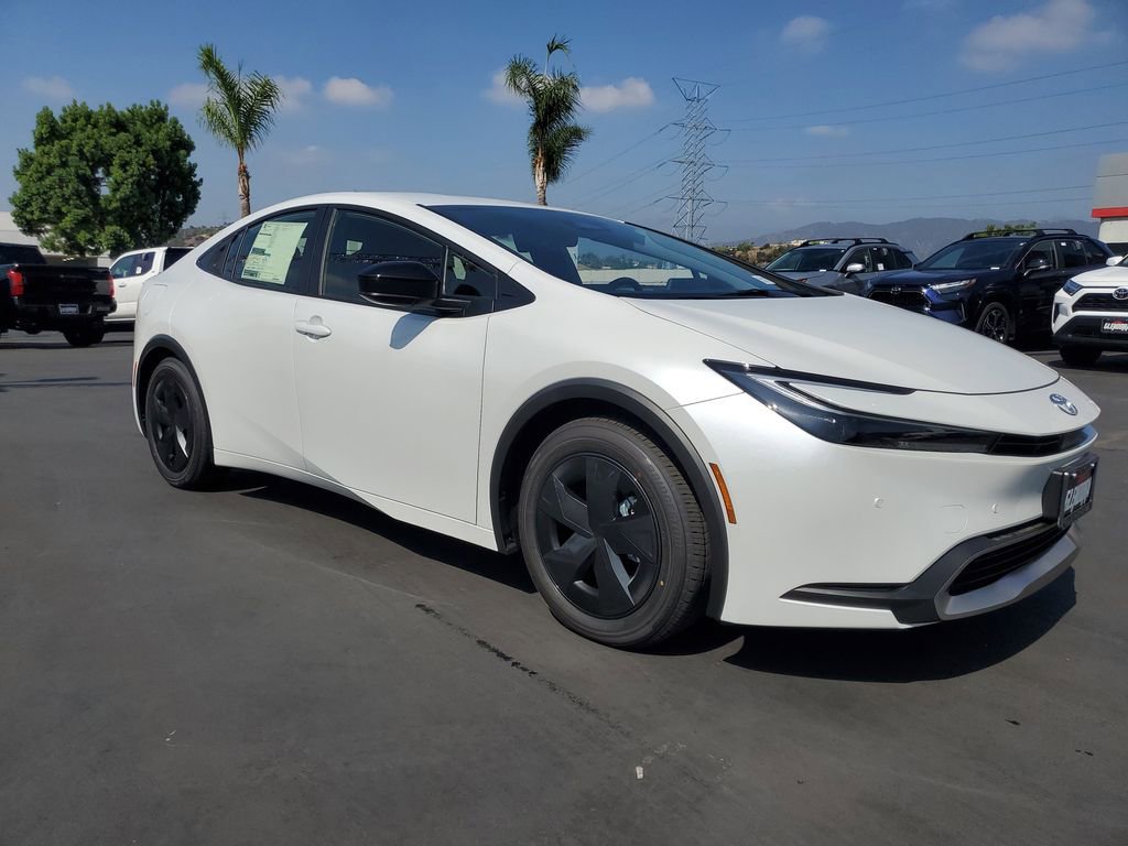 New 2026 Toyota Prius Plug-In Hybrid image 35