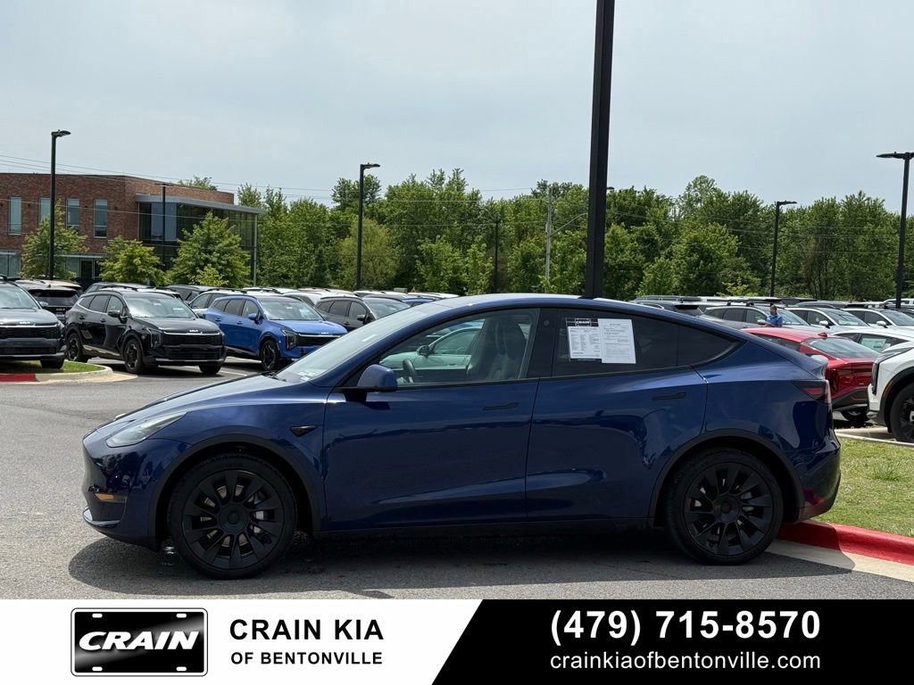 Used 2022 Tesla Model Y Long Range AWD/4WD image 4