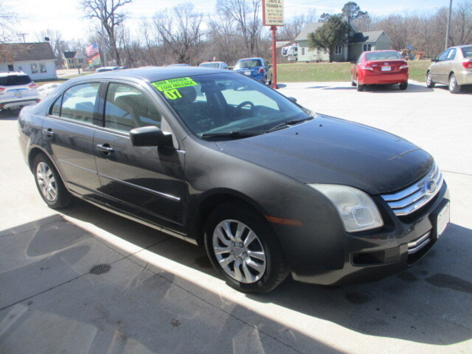 Used 2007 Ford Fusion S image 16