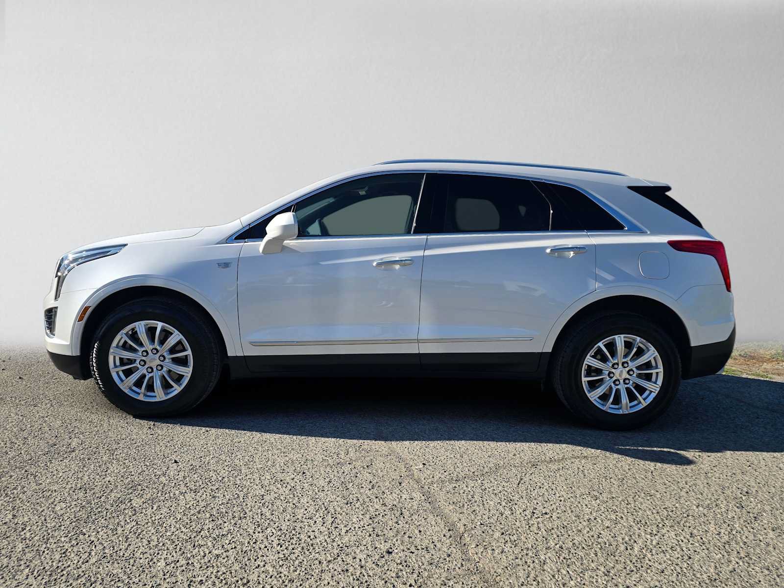 Used 2018 Cadillac XT5 FWD image 6