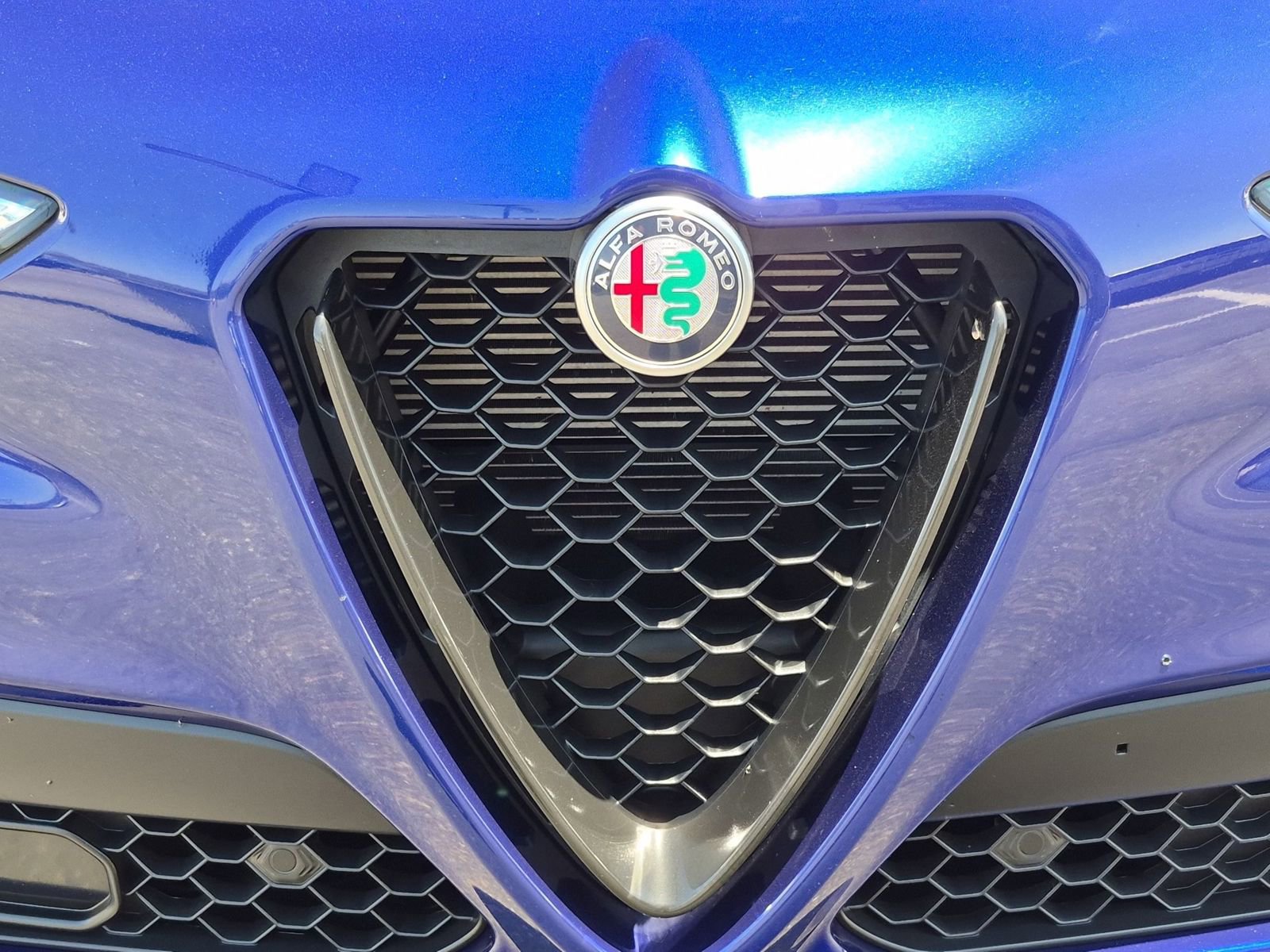 Used 2022 Alfa Romeo Stelvio Sprint RWD image 8