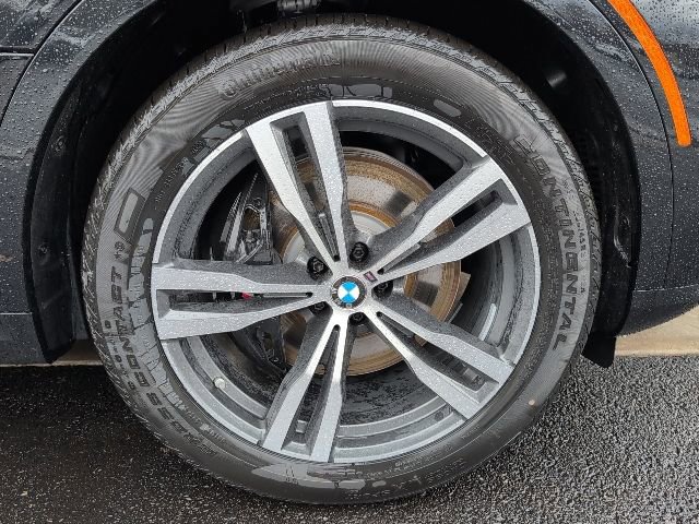New 2026 BMW X7 M60i image 5