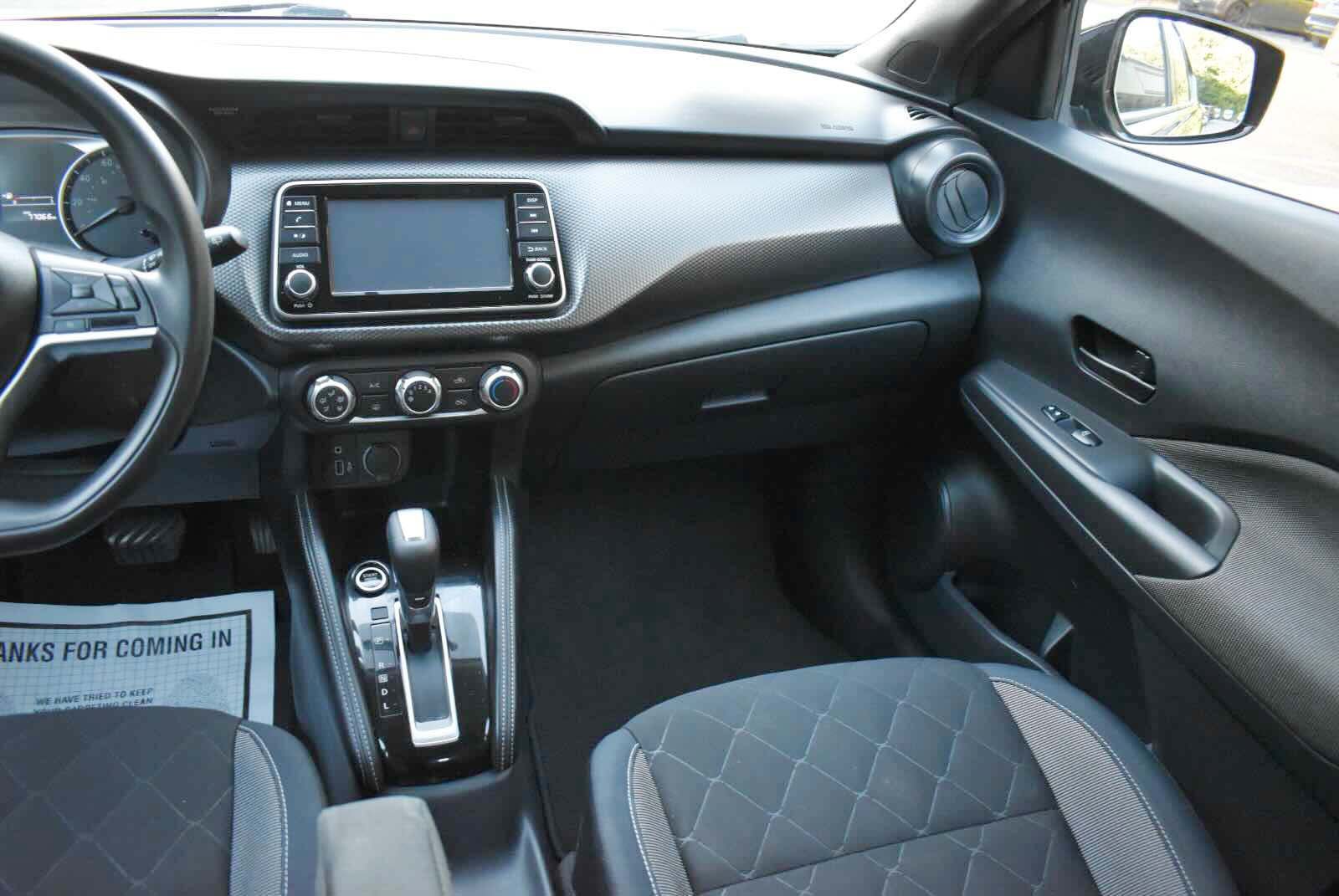Used 2018 Nissan Kicks S FWD image 15