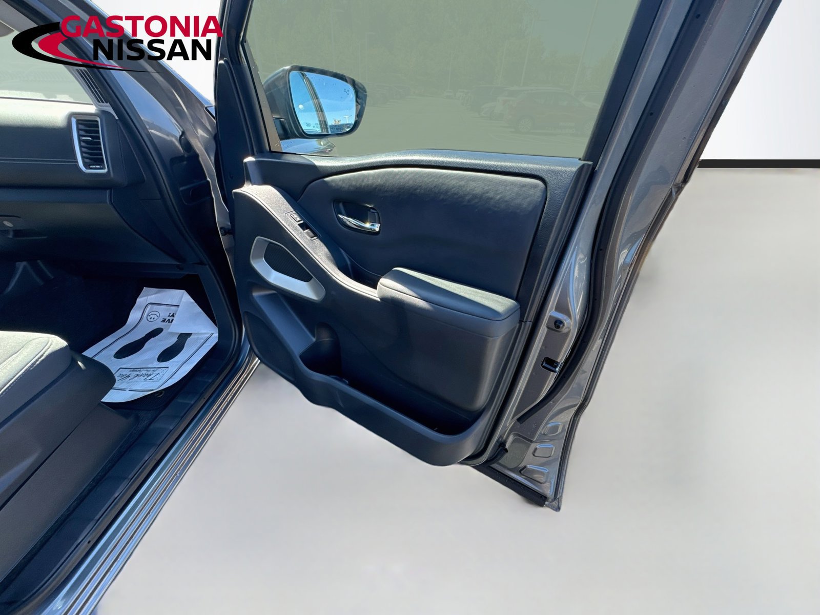 Used 2022 Nissan Frontier SV AWD/4WD image 41