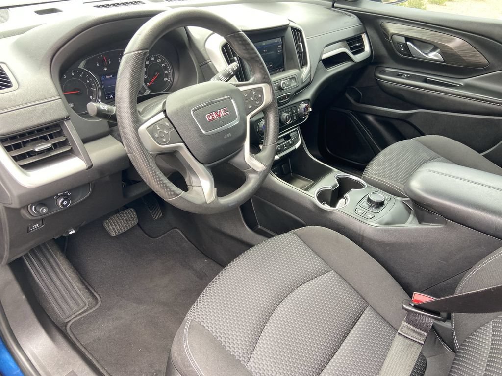 Used 2022 GMC Terrain SLE w/ Driver Convenience Package FWD image 6