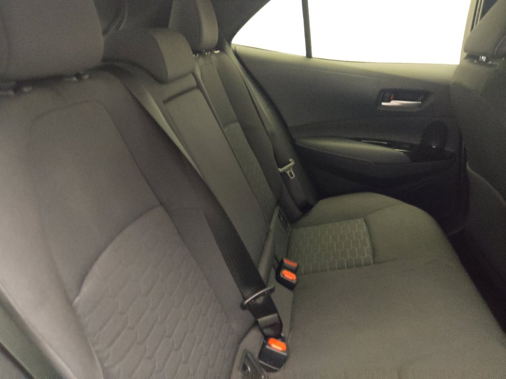 Used 2021 Toyota Corolla SE FWD image 19