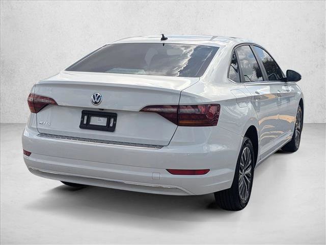 Used 2019 Volkswagen Jetta SE w/ Cold Weather Package image 5