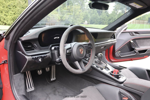 Used 2026 Porsche 911 GT3 RWD image 36