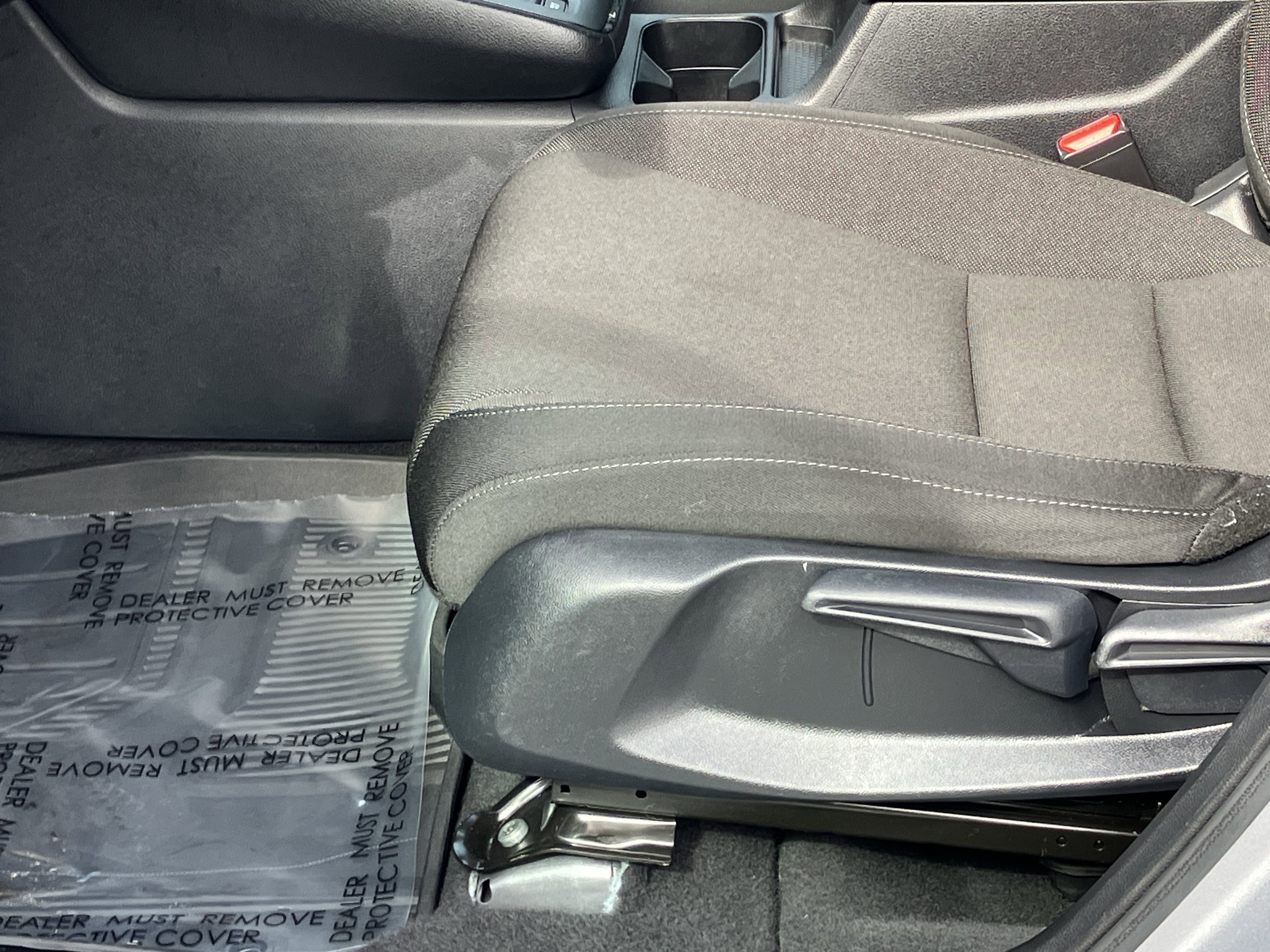 Used 2025 Honda CR-V LX image 17