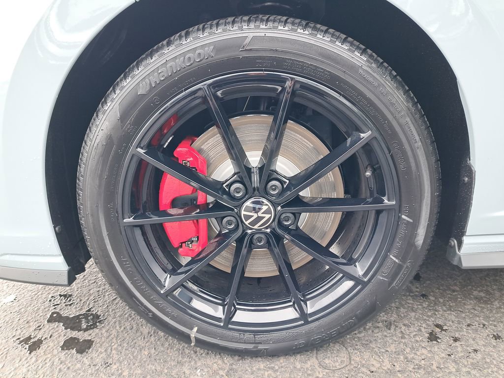 New 2026 Volkswagen Jetta GLI Autobahn FWD image 29