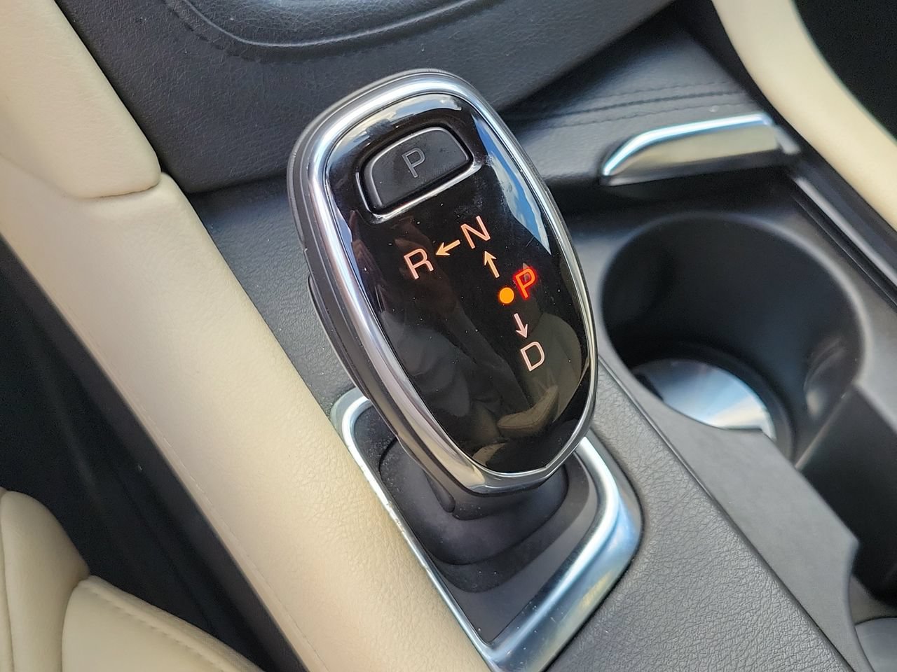 Used 2019 Cadillac XT5 FWD image 28