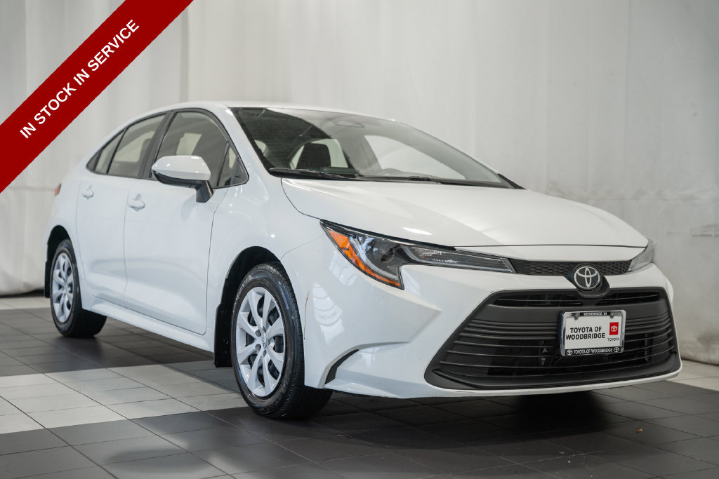 Used 2023 Toyota Corolla LE w/ Carpet Mat Package (TMS) FWD image 1