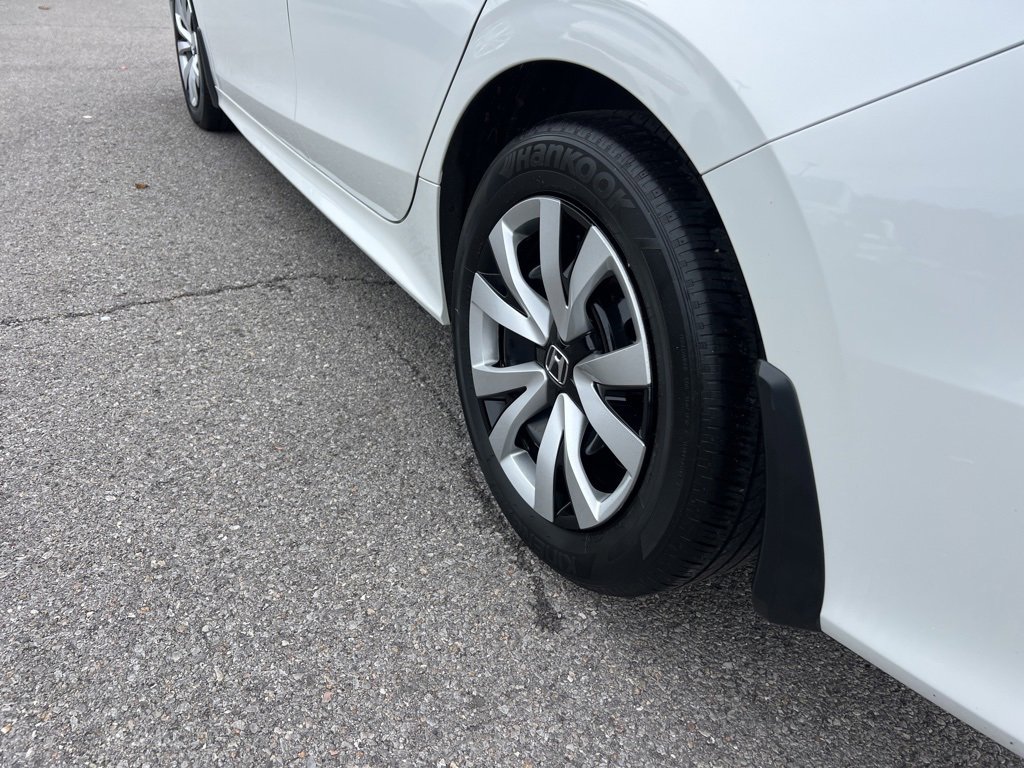 Used 2023 Honda Civic LX image 30