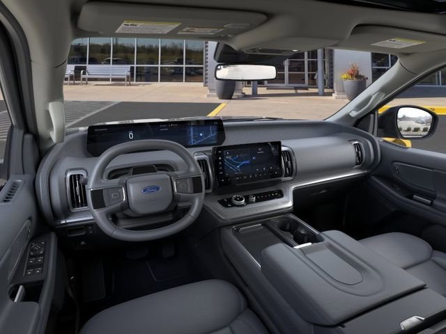 New 2026 Ford Expedition Active RWD image 9