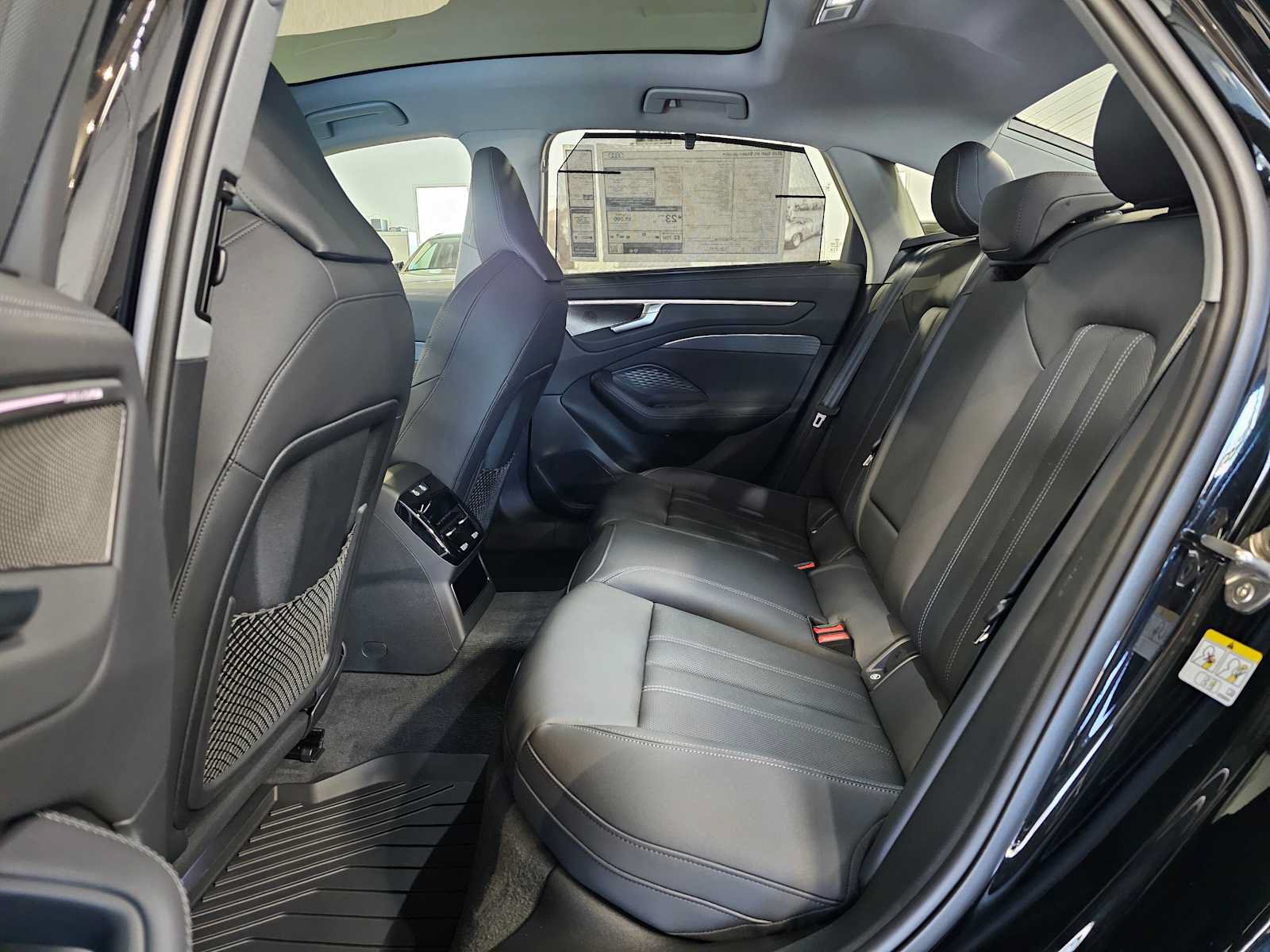 New 2026 Audi A6 Premium Plus AWD/4WD image 18