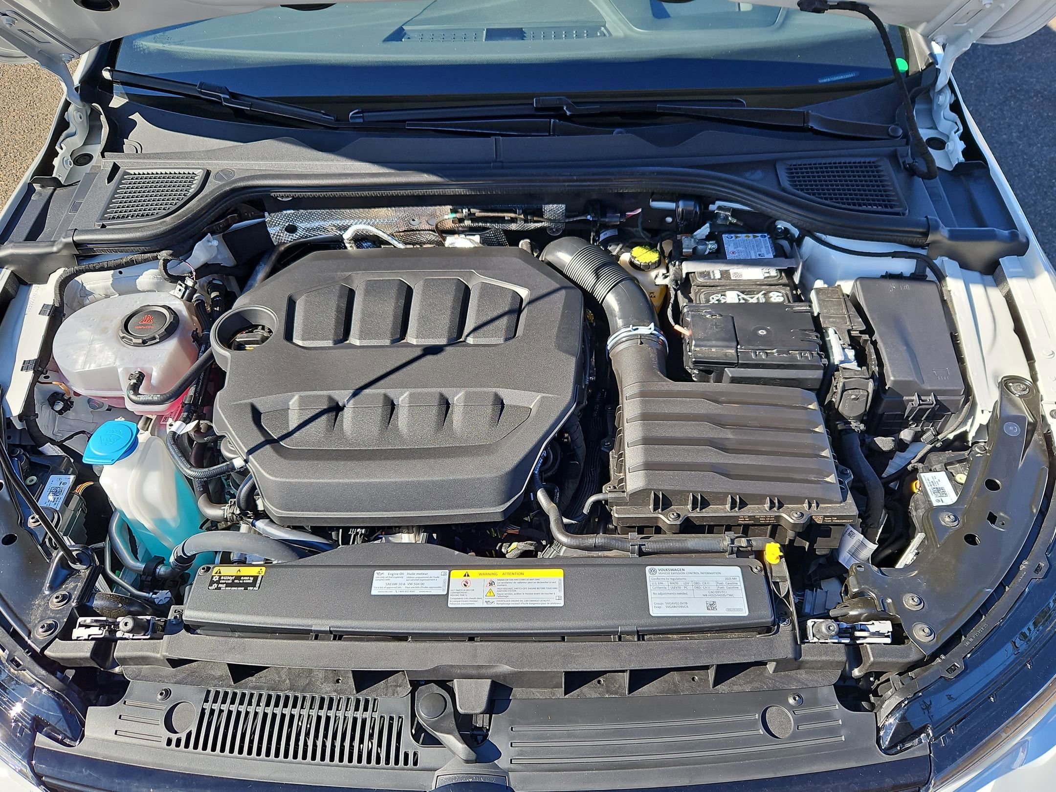 Used 2025 Volkswagen Golf R Black Edition image 31