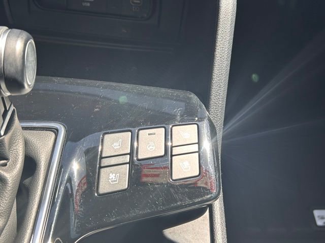 Used 2025 Kia Sportage SX image 30