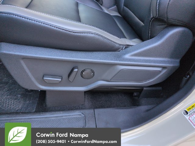 New 2026 Ford Bronco Outer Banks AWD/4WD image 12