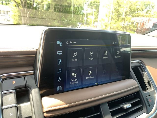 Used 2024 Chevrolet Suburban High Country AWD/4WD image 21