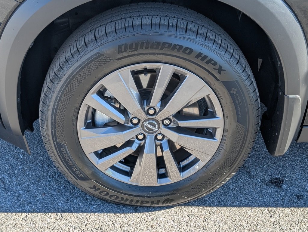 Used 2022 Nissan Pathfinder SV w/ SV Premium Package image 24